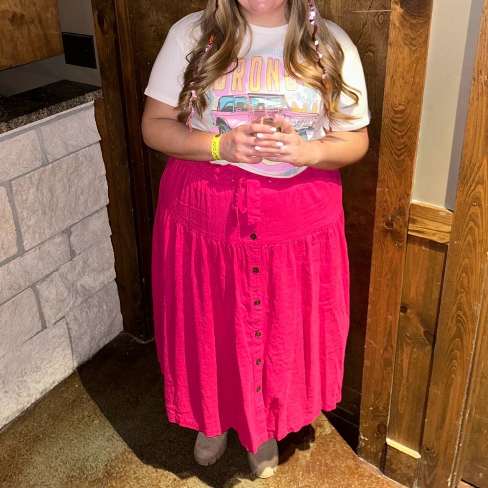 Universal Thread Bright Pink Button-Front Midi Skirt